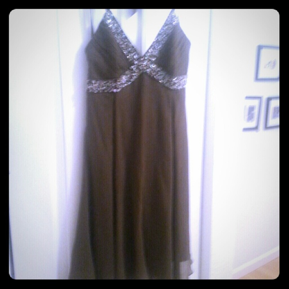 BCBG MaxAzria Brown Silk flouncy dress size 8 NWT - Picture 2 of 11